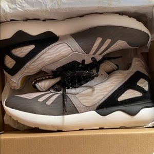 Adidas Tubular Runners